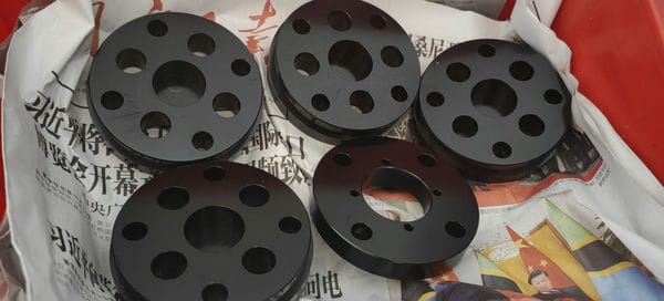 Image montrant l'usinage et l'anodisation des pièces en alu 