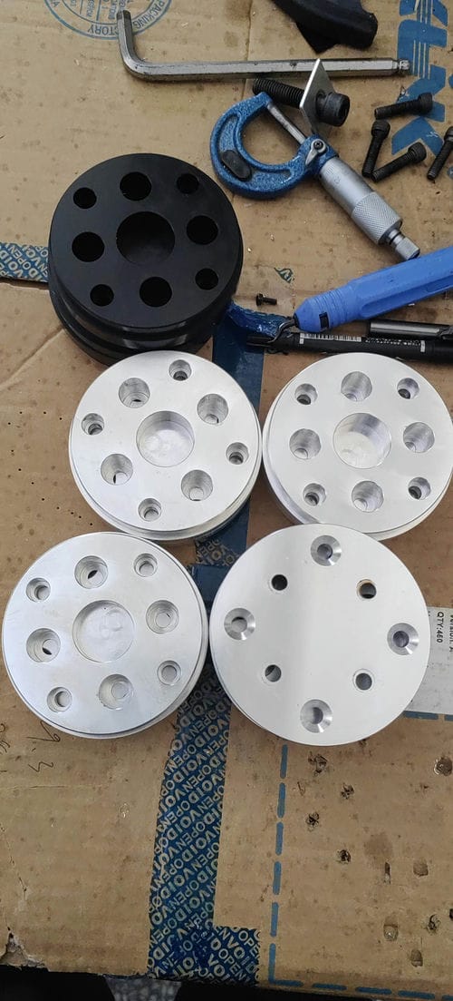 Image montrant l'usinage des pièces en alu 
