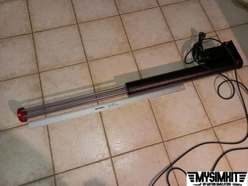 Course du vérin : 630mm